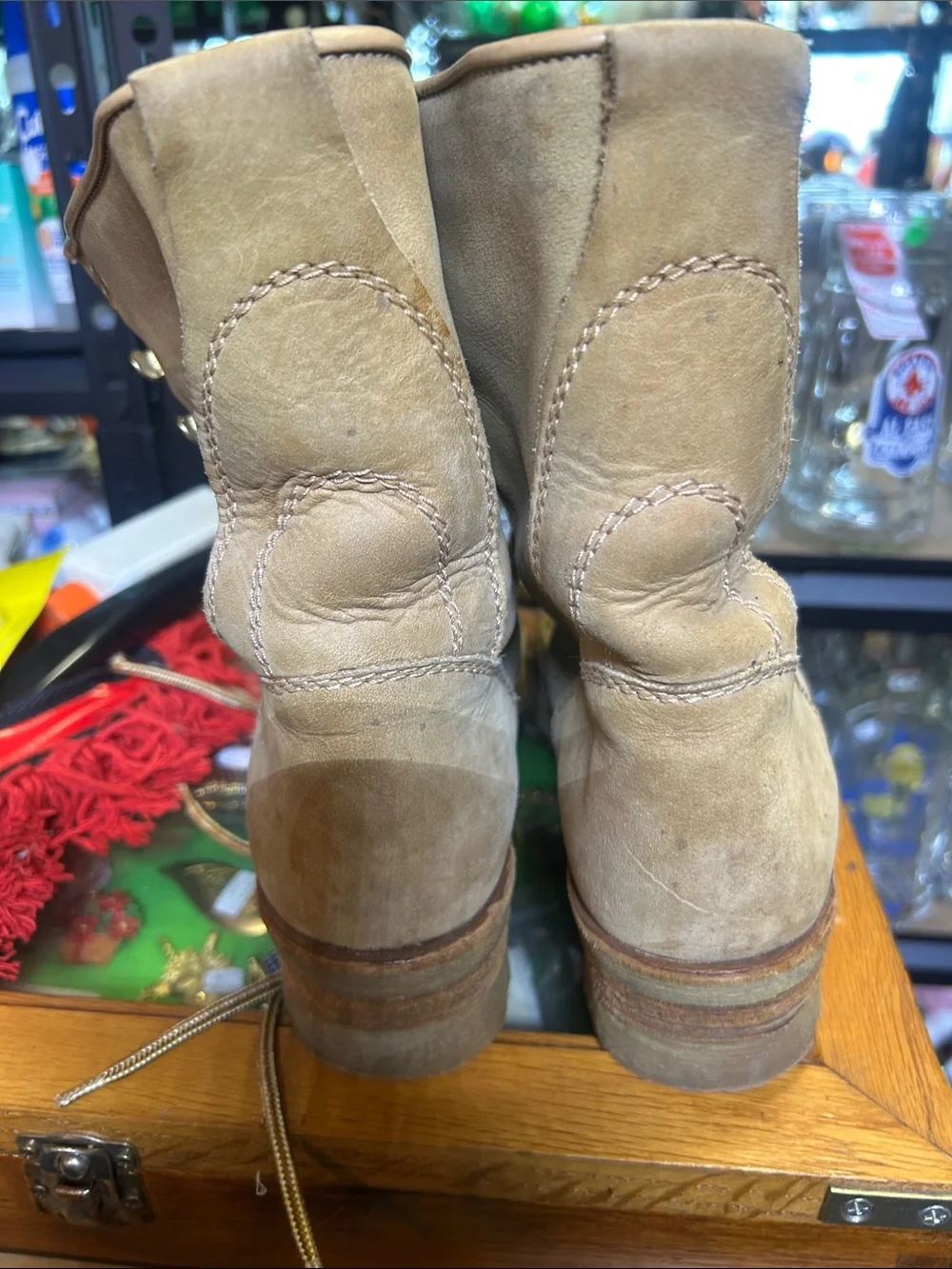 Vintage Men's Lace-Up Work Boots in Beige Brown